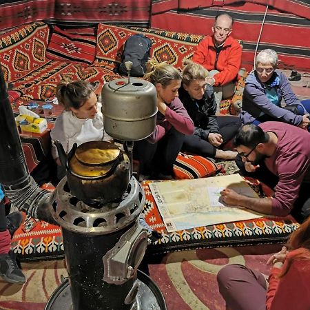 Petra Stars Camp ワディ・ムーサ エクステリア 写真